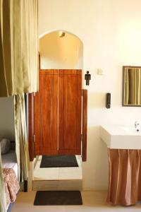 Φωτογραφία από το άλμπουμ του Tide and Tribe hostel σε Kuta Lombok