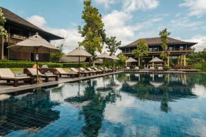 La alberca dentro o cerca de Kirimaya Golf Resort Spa - SHA Plus Certified