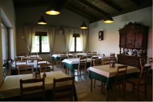 Un restaurante o sitio para comer en Casa Barbadelo
