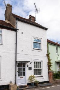 Hoone, kus puhkemaja asub