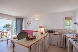 Η κουζίνα ή μικρή κουζίνα στο Casa l'Alivi