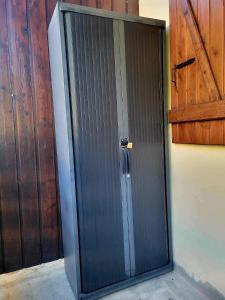 ラ・フーにあるStudio avec grande terrasse 4 personnes centre station la Foux d'Allosの建物側の引き戸 +9枚の写真