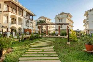Κήπος έξω από το Raina Villas Goa lux 8bhk pvt pool fully serviced