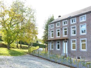 Zahrada ubytování Group Villa with Sauna