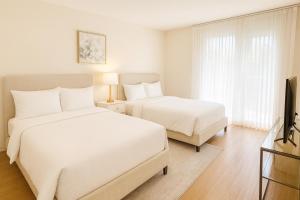 Postel nebo postele na pokoji v ubytování Venice Beach 7-min Walk - 2BR in Marina del Rey