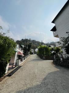 Ảnh trong thư viện ảnh của Kamlam Homes- Bhowali Villa ở Bhowāli