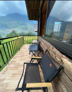 Nespecifikovaný výhled na hory nebo výhled na hory při pohledu z ubytování v soukromí