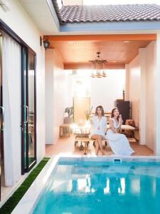 Πισίνα στο ή κοντά στο Yada house onsen pool villa