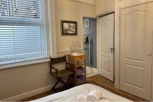 Φωτογραφία από το άλμπουμ του 1 Bed Flat - Sleeps 4 - Pets - Garden - Parking σε Herne Bay