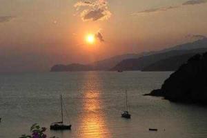 Fotografie z fotogalerie ubytování Appartamento a picco sul mare "La Meridiana" v destinaci Capoliveri