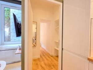 Koupelna v ubytování Le Sésame - Centre-Ville, Chic & Parking Gratuit + 28 fotografií