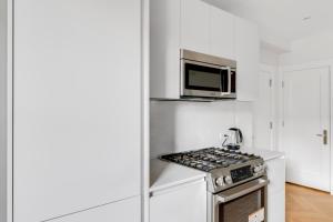 Fotografie z fotogalerie ubytování Blueground Baldwin washer nr Fresh Pond BOS-1240 v destinaci Old Cambridge + 11 fotografií