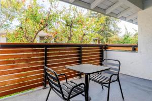 Φωτογραφία από το άλμπουμ του Blueground Cupertino pool nr Memorial Park SFO-1974 σε Cupertino