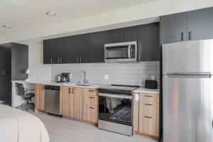 Fotografie z fotogalerie ubytování Blueground Meridian Park view nr Shoreline Park SEA-932 v destinaci Shoreline