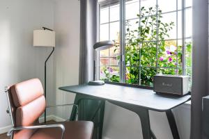 Gallery image of Blueground Centennial BBQ nr Red Morton Park SFO-1855 in Redwood City