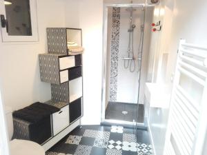 Un baño de La Motelle N 5