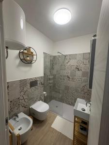 Koupelna v ubytování Hakuna Matata Borgo 84 + 14 fotografií