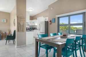 Gallery image of Las Palmas Beach House with Private Pool and Pool Table in Guanica