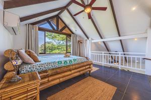 Φωτογραφία από το άλμπουμ του Laid-back Boho-chic Duplex Penthouse, sea and jungle views, AC σε Dominicalito +41 φωτογραφίες