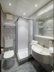 Ένα μπάνιο στο Familien-Sporthotel Florianihof