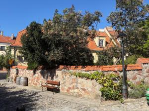 Το κτήριο όπου στεγάζεται  το διαμέρισμα