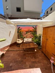 Balkoni atau teres di SPAZIO apARTment di stile Roma METRO C MIRTI