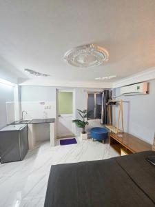 Køkken eller tekøkken på H2T Hotel Vip