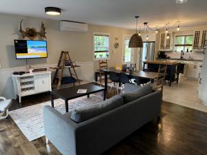 Η κουζίνα ή μικρή κουζίνα στο Chalet Familial GabAdèle
