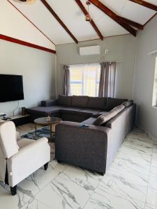 Μια τηλεόραση ή/και κέντρο ψυχαγωγίας στο Ronda Guesthouse