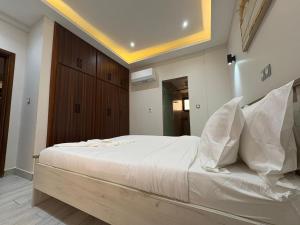 Ảnh trong thư viện ảnh của TRENDY RESIDENCE - Luxury Serviced Apartments in Bastos ở Yaoundé