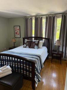 Gambar di galeri bagi Midstream Manor Unit 7, 2 Bedroom Apartment di St. John's