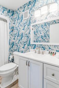 Ένα μπάνιο στο Port O' Call G304 - Modern Oceanview! Atlantic Escape! +23 φωτογραφίες