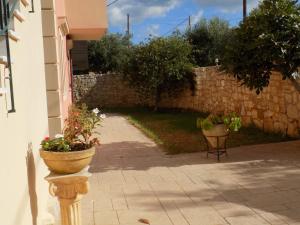 Gallery image of Kolona Apartments in Lixouri