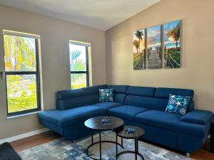 Χώρος καθιστικού στο -Tropical Oasis- in the Heart of North Port Charlotte