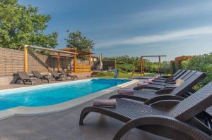 Πισίνα στο ή κοντά στο House Salvia