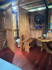 Imagine din galeria proprietății Cabaña Privada Amanacer del Leon în Buenaventura