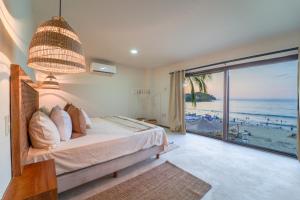 Postel nebo postele na pokoji v ubytování Maramara Playa + 19 fotografií