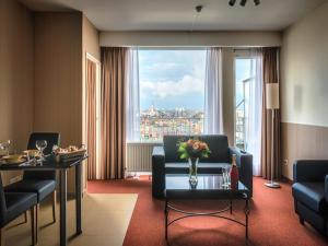Χώρος καθιστικού στο Modern apartment in Antwerp with terrace