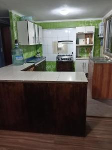 Кухня или мини-кухня в Brisas del Pacífico
