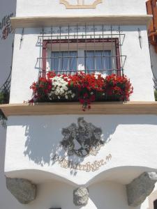 Un patio o zona al aire libre en Garni Unterhaslerhof