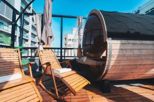 Balkoni atau teres di Yuri no Yado 201 Sauna JR Teradacho 3 min walk Tennoji Area Osaka Center! New building perfect for a comfortable stay!