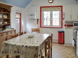 Køkken eller tekøkken på Esplanade Crescent