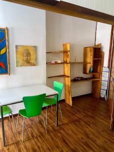 Photo de la galerie de l'établissement Central apartment with everything that you need, à Puerto Viejo