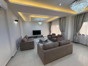 Ảnh trong thư viện ảnh của TRENDY RESIDENCE - Luxury Serviced Apartments in Bastos ở Yaoundé +41 ảnh