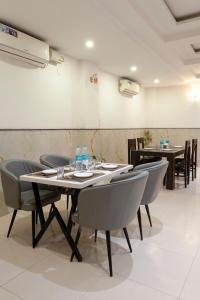 Φωτογραφία από το άλμπουμ του Hotel TEJ Premium A Family Hotel Near IGI Airport στο Νέο Δελχί +32 φωτογραφίες