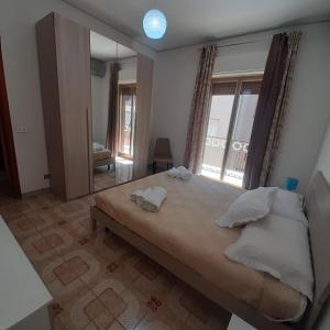 Gallery image of Rossy guest house in Isola delle Femmine +13 photos