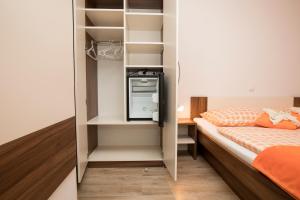 Katil atau katil-katil dalam bilik di Accommodation Resman