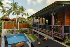 Bazén v ubytování Gynandha Ubud Cottage nebo v jeho okolí