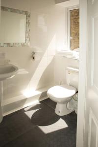 Ένα μπάνιο στο The Guest House Broadstairs