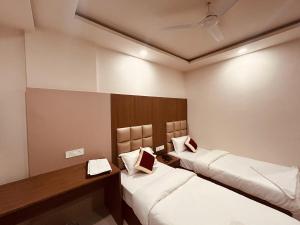 Gallery image of BB Hotel and Banquet Hall in Mānpur